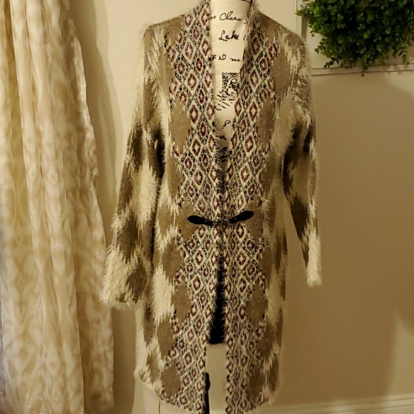 BCBGMaxAzria Sweaters - BCBG MAXAZRIA long cardigan NWOT